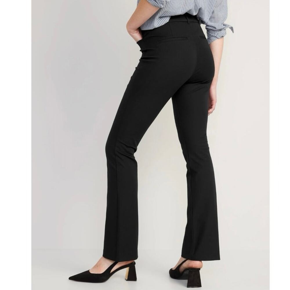 Old Navy Black High Rise Pixie Flare Pants Size 16